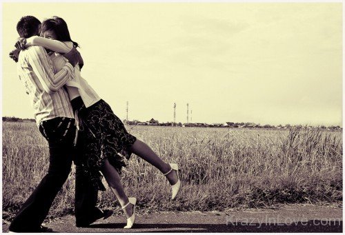 Hug Couple