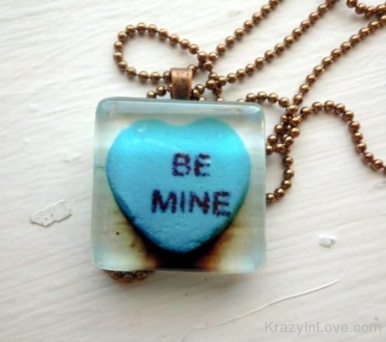 Be Mine Locket -kl314